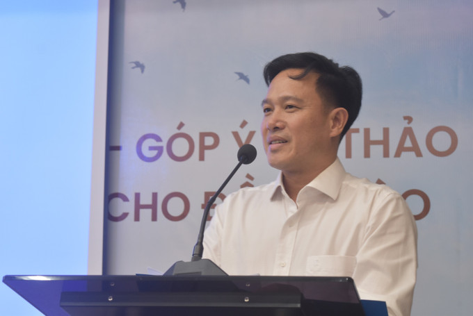 Ông Lưu Tiến Quang, Phó Giám đốc Sở Giáo dục và Đào tạo tỉnh Đắk Lắk phát biểu. Ông Lưu Tiến Quang, Phó Giám đốc Sở Giáo dục và Đào tạo tỉnh Đắk Lắk phát biểu.