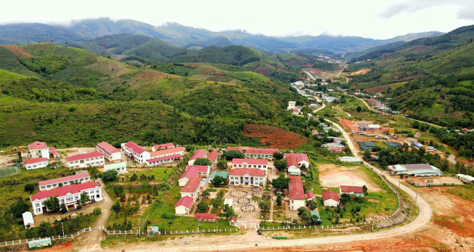 Hệ thống đường bê tông liên thôn, xã tại huyện Tu Mơ Rông (Kon Tum). Hệ thống đường bê tông liên thôn, xã tại huyện Tu Mơ Rông (Kon Tum).