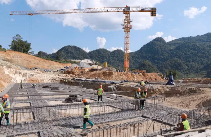 truong-noi-tru-lien-cap-lai-chau-11.jpg