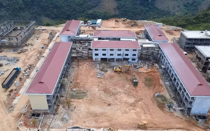 truong-noi-tru-lien-cap-lai-chau-2.jpg