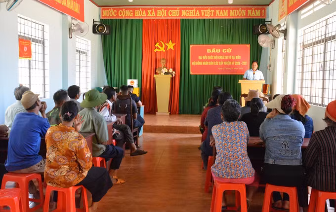 bau-cu-xa-bien-gioi-gia-lai-9.jpg