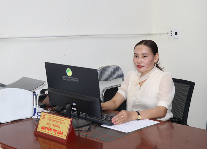 Cô giáo Nguyễn Thị Hoa, Hiệu trưởng Trường Mầm non Hương Lâm, xã Hương Xuân, tỉnh Hà Tĩnh. co-giao-nguyen-thi-hoa-1.jpg