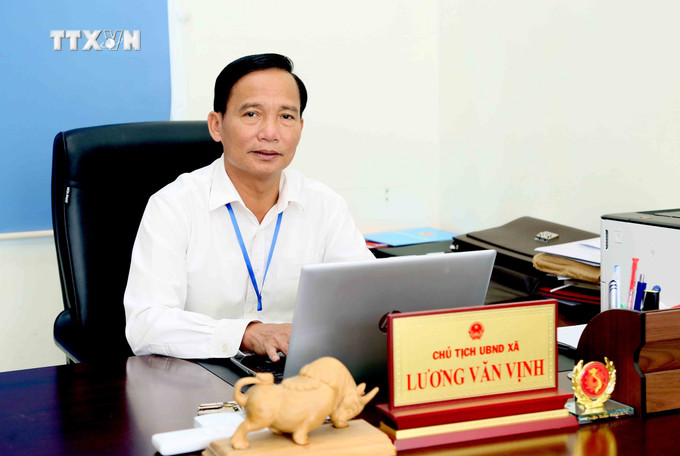 Chủ tịch Ủy ban nhân dân xã Huổi Một Lương Văn Vịnh đóng góp ý kiến vào các dự thảo văn kiện trình Đại hội XIV của Đảng. Chủ tịch Ủy ban nhân dân xã Huổi Một Lương Văn Vịnh đóng góp ý kiến vào các dự thảo văn kiện trình Đại hội XIV của Đảng.
