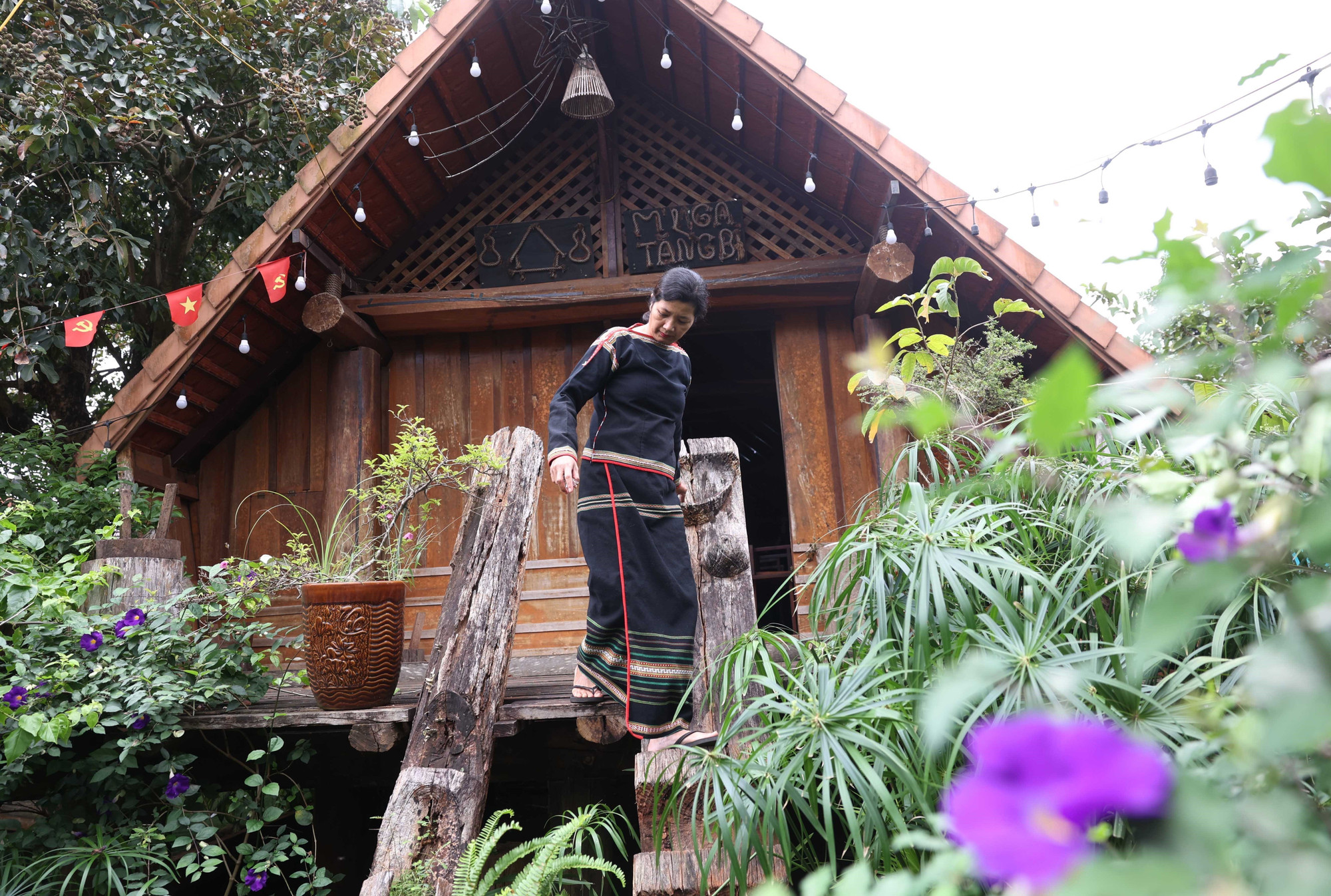 Ngôi nhà dài truyền thống của người Ê Đê được gìn giữ từ đời này sang đời khác.