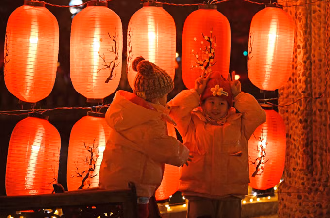 Rực rỡ Lễ hội Đèn lồng ở Trung Quốc ảnh 7