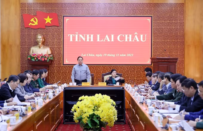 Thủ tướng Phạm Minh Chính: Lai Châu phải khởi tạo và tập trung cho các động lực tăng trưởng mới ảnh 1