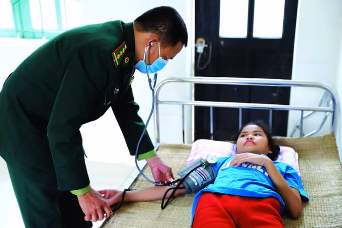 Ấm tình Quân dân nơi Miền tây xứ Nghệ ảnh 3