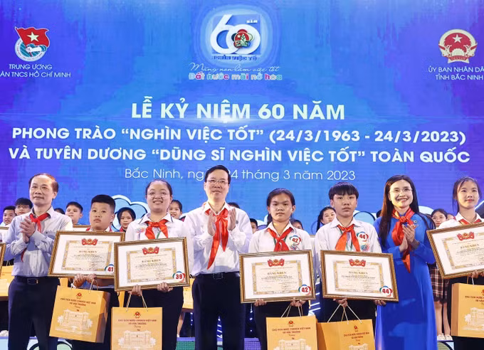 Chủ tịch nước Võ Văn Thưởng dự Lễ kỷ niệm 60 năm phong trào “Nghìn việc tốt” ảnh 3