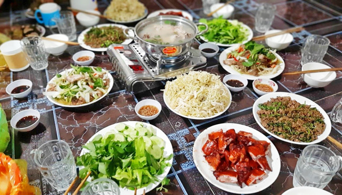 Đối với người dân miền Tây Nam Bộ, thịt chuột đồng đã trở thành “đặc sản” và nó được dùng để đãi khách quý, khách phương xa. Ảnh: Công Mạo Chuột đồng – Nét độc đáo của ẩm thực miền Tây ảnh 1