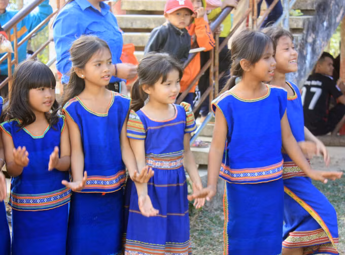 Lễ “Nước giọt” của người Rơ Ngao ảnh 2