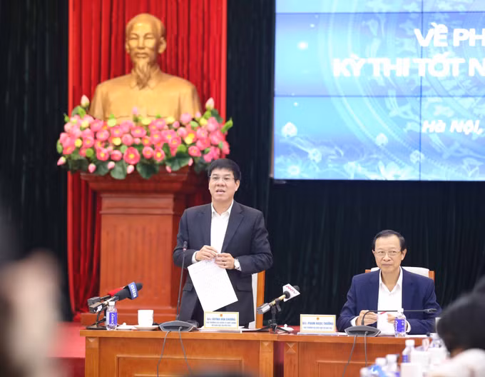 Thi tốt nghiệp Trung học Phổ thông từ 2025: Công bố định dạng, cấu trúc mô phỏng đề thi trong quý 4/2023 ảnh 1