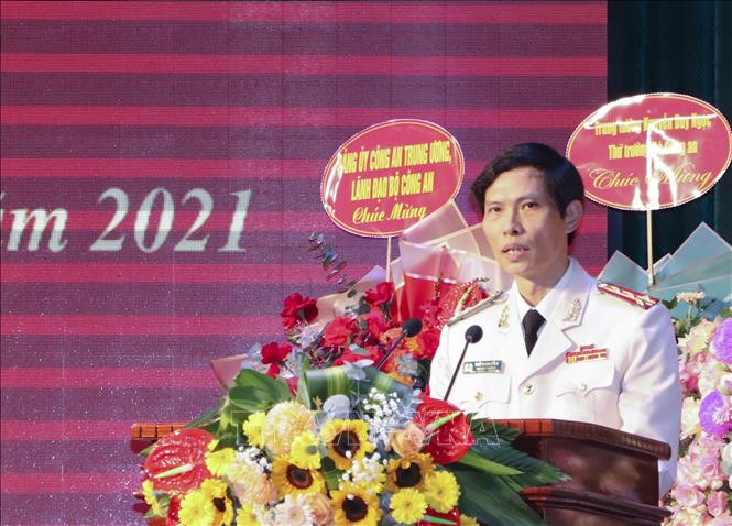 Đại tá Ngô Thanh Bình phát biểu nhận nhiệm vụ. Ảnh: Xuân Tư – TTXVN Đại tá Ngô Thanh Bình được bổ nhiệm chức vụ Giám đốc Công an tỉnh Điện Biên ảnh 3