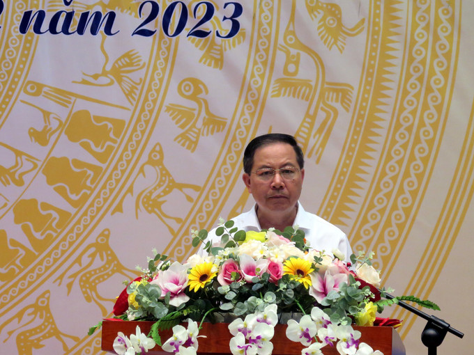 Ông Đoàn Văn Công, Phó Giám đốc Sở Văn hóa, Thể thao và Du lịch tỉnh Thái Nguyên phát biểu khai mạc chương trình. Ảnh: Thu Hằng-TTXVN Thái Nguyên khai thác và phát triển các môn thể thao dân tộc ảnh 1