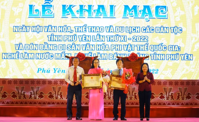 Khai mạc Ngày hội Văn hóa, Thể thao và Du lịch các dân tộc tỉnh Phú Yên lần thứ XI ảnh 3