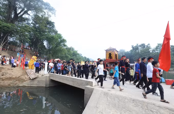 Văn hoá soi đường: Đặc sắc Lễ hội Phài Lừa ở Lạng Sơn ảnh 10