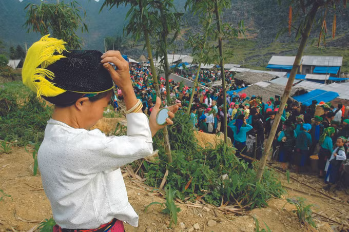 Chợ phiên cuối năm ở vùng cao Hà Giang ảnh 1