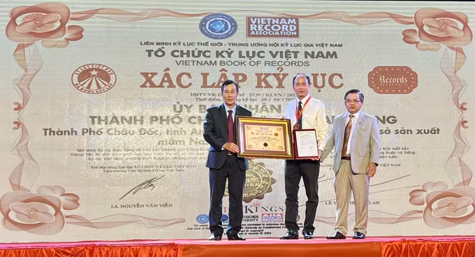 Châu Đốc – Thủ phủ mắm Nam Bộ ảnh 2