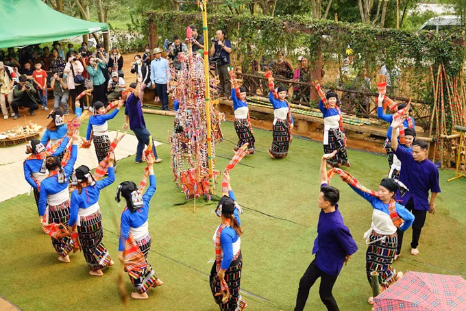 Tái hiện Lễ Chá Mùn của người Thái đen (Thanh Hóa) ảnh 21