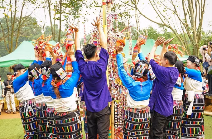 Tái hiện Lễ Chá Mùn của người Thái đen (Thanh Hóa) ảnh 16