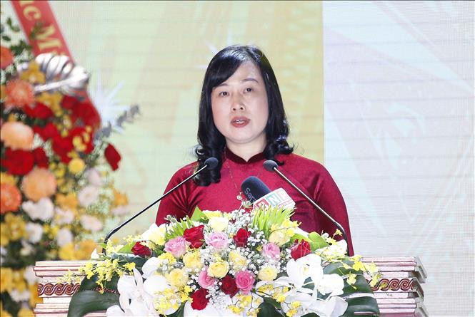 Bí thư Tỉnh ủy Bắc Ninh Đào Hồng Lan phát biểu. Ảnh: Doãn Tấn – TTXVN Chủ tịch Quốc hội Vương Đình Huệ dự Lễ kỷ niệm 100 năm Ngày sinh đồng chí Lê Quang Đạo và công bố thành lập thành phố Từ Sơn, Bắc Ninh ảnh 5