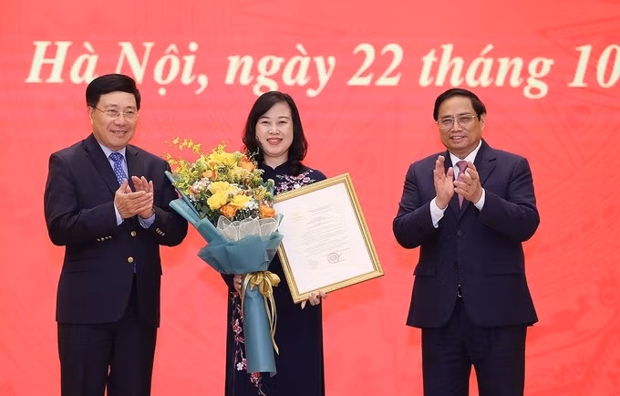 Thủ tướng Phạm Minh Chính trao Quyết định bổ nhiệm Bộ trưởng Bộ Y tế và Bộ trưởng Bộ Giao thông Vận tải ảnh 1