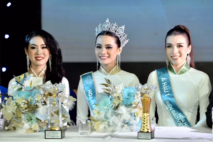 Hoa hậu Biển đảo năm 2022 mong muốn đấu giá vương miện để giúp đỡ ngư dân, chiến sỹ ảnh 3