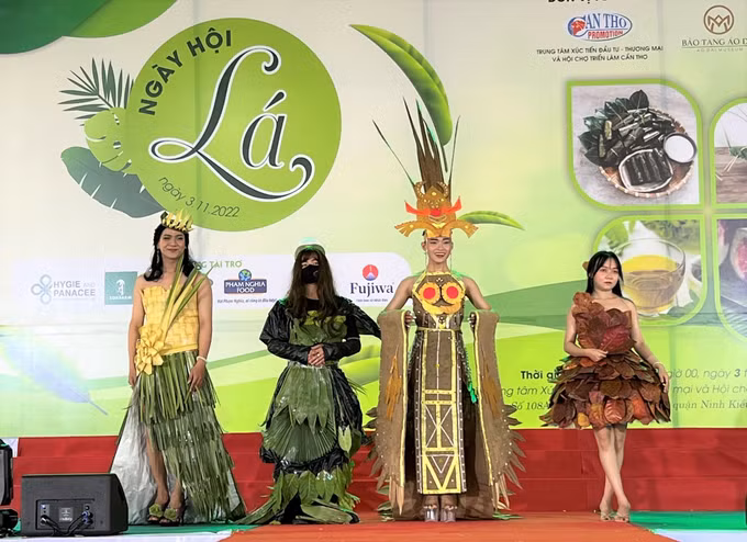 Đắm mình trong văn hóa ẩm thực, nghệ thuật dân gian tại "Ngày hội lá” ảnh 4