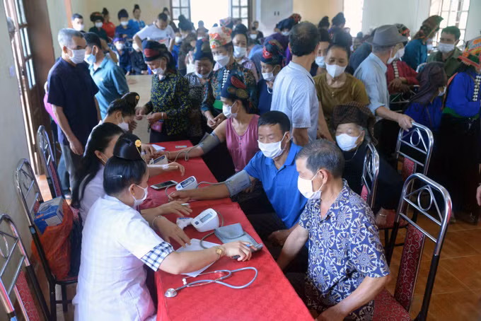 Nhân ngày truyền thống Người cao tuổi 6/6: Tuổi thọ khỏe mạnh - Mục tiêu sống lâu dài của người cao tuổi ảnh 2