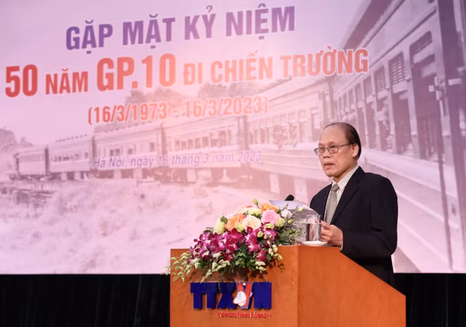 GP10 - “Thế hệ vàng” TTXVN kỷ niệm 50 năm “xẻ dọc Trường Sơn đi cứu nước” ảnh 4