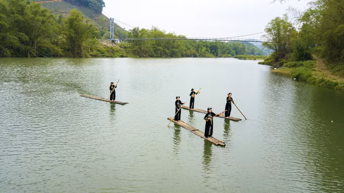 Thanh niên huyện miền núi Tiên Yên (Quảng Ninh) gìn giữ và phát huy bản sắc văn hóa dân tộc ảnh 5