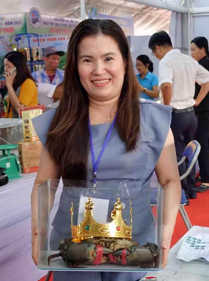 Ngày hội cua Cà Mau: Cua “Bình Dư” nặng 1,452kg từ huyện Năm Căn giành giải cua lớn nhất ảnh 3