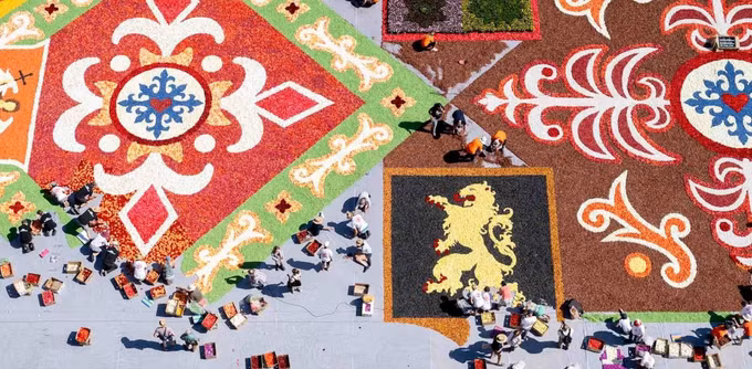 Thảm hoa Brussels chào đón du khách sau 2 năm vắng bóng ảnh 3