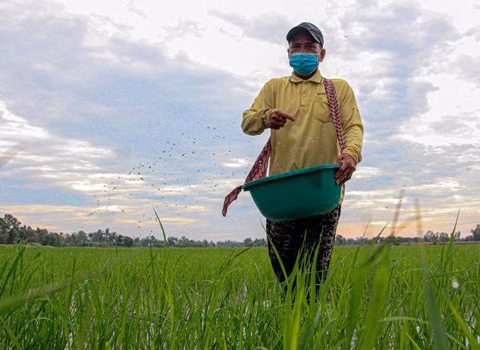 Thạch Xa Kha, người nông dân Khmer hết lòng vì cộng đồng ảnh 1