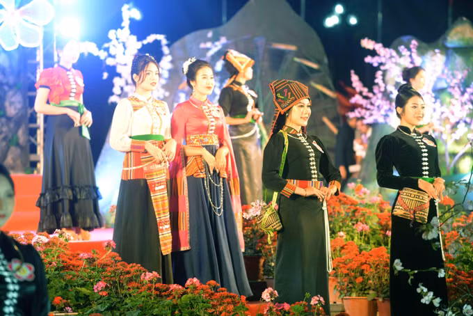 Bế mạc Lễ hội “Mùa hoa Ban” thành phố Sơn La ảnh 4