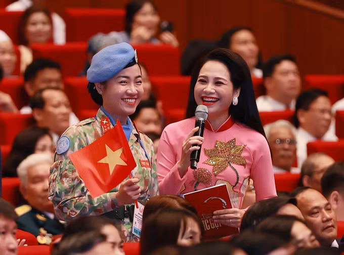 Thủ tướng Phạm Minh Chính: Mỗi điển hình tiên tiến lan tỏa tinh thần, đạo đức, ý thức trách nhiệm và sự cống hiến ảnh 2