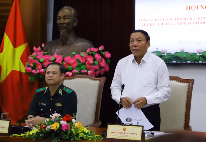Đưa văn hóa tinh thần đến gần hơn nữa với quân dân trên các tuyến biên giới, biển đảo ảnh 3
