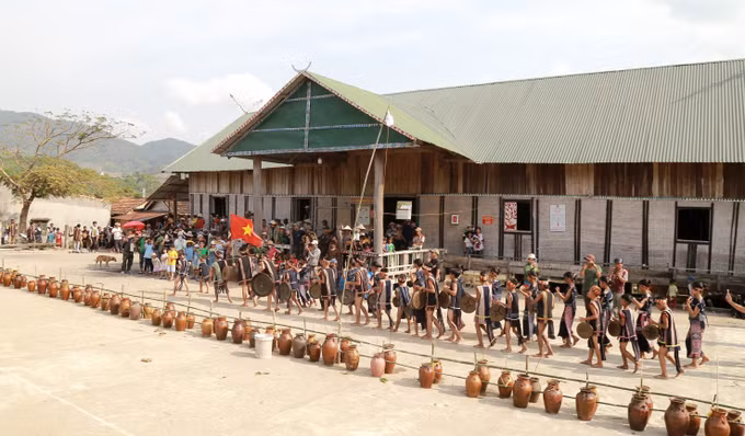 Về Prăng dự Lễ cúng sân của người Bahnar ảnh 1
