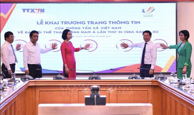 Lễ khai trương Trang thông tin của Thông tấn xã Việt Nam về Đại hội Thể thao Đông Nam Á lần thứ 31 (SEA Games 31) tại địa chỉ “http://seagames.vnanet.vn”, với hai ngữ tiếng Việt và tiếng Anh, được thiết kế theo mô hình hội tụ, liên thông với hệ thống tác nghiệp đa phương tiện và hệ quản trị nội dung của TTXVN, đồng thời liên kết nội dung với trang thông tin của Ban tổ chức SEA Games 31 nhằm cập nhật nhanh, chính xác các thông tin về Đại hội. Ảnh: Hoàng Hiếu - TTXVN 77 năm Thông tấn xã Việt Nam: Giữ vững vị thế thông tin chủ lưu trong dòng chảy thời cuộc ảnh 4