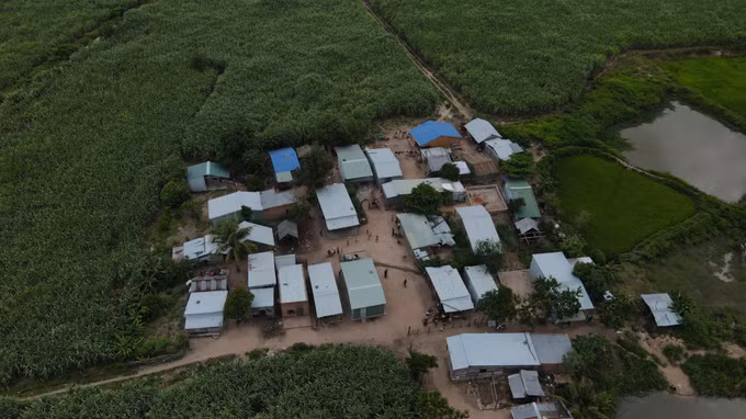 Khu dân cư tự phát Suối Cạn, xã Ia Sol, huyện Phú Thiện (Gia Lai). Ảnh: Hồng Điệp – TTXVN