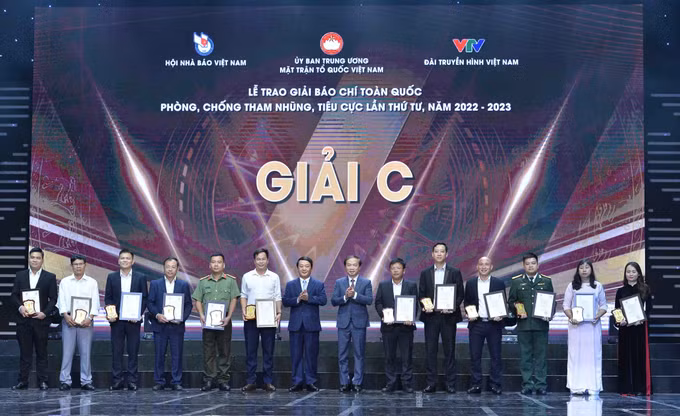 54 tác phẩm xuất sắc đoạt Giải Báo chí toàn quốc phòng, chống tham nhũng, tiêu cực lần thứ tư ảnh 5