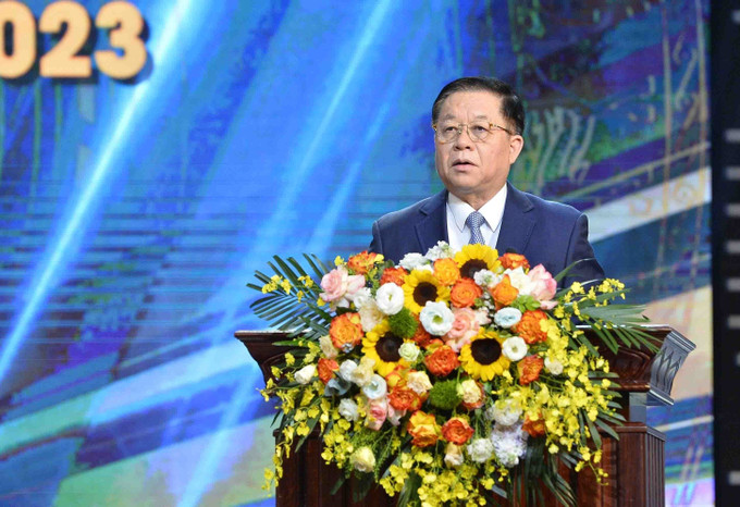 Bí thư Trung ương Đảng, Trưởng Ban Tuyên giáo Trung ương Nguyễn Trọng Nghĩa phát biểu. Ảnh: Minh Đức – TTXVN 54 tác phẩm xuất sắc đoạt Giải Báo chí toàn quốc phòng, chống tham nhũng, tiêu cực lần thứ tư ảnh 1