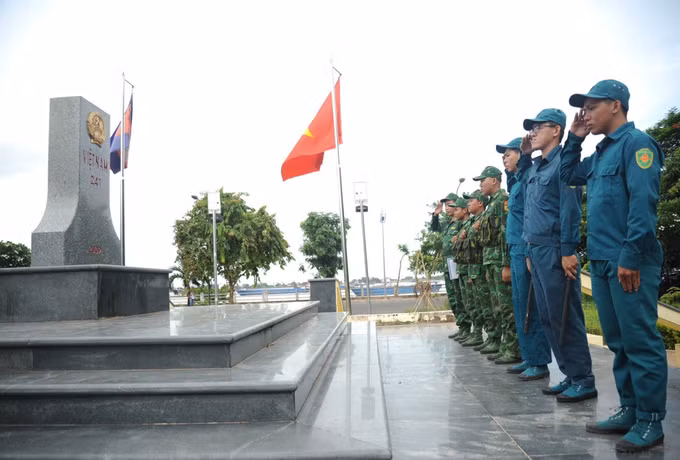 Giữ mùa Xuân nơi biên cương Tổ quốc ảnh 2