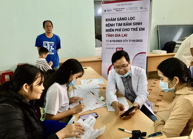 Khám sàng lọc miễn phí cho trẻ có nguy cơ mắc bệnh tim bẩm sinh tại Gia Lai ảnh 3