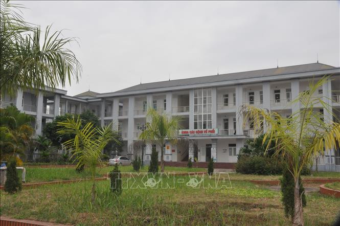 Khoa các bệnh về phổi của Bệnh viên Lao và Bệnh phổi tỉnh Yên Bái. Ảnh: Việt Dũng - TTXVN Yên Bái ứng dụng kỹ thuật xét nghiệm sinh học phân tử, nâng cao hiệu quả điều trị lao và bệnh phổi ảnh 3