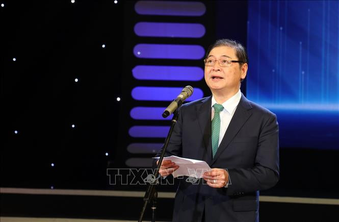 Ông Phan Xuân Dũng, Ủy viên Trung ương Đảng, Chủ nhiệm Ủy ban Khoa học, Công nghệ và Môi trường của Quốc hội phát biểu. Ảnh: Anh Tuấn – TTXVN 106 mô hình được trao giải sáng tạo thanh thiếu niên, nhi đồng toàn quốc lần thứ 16, năm 2020 ảnh 1