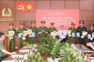 Biểu dương thành tích đấu tranh chuyên án về ma túy, thu giữ lượng lớn heroin