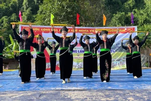 Sắc màu mới trong đời sống đồng bào dân tộc Cống ở Lai Châu