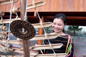 Tiếp tục khơi dòng chảy văn hóa bản địa đặc sắc của người Ê Đê