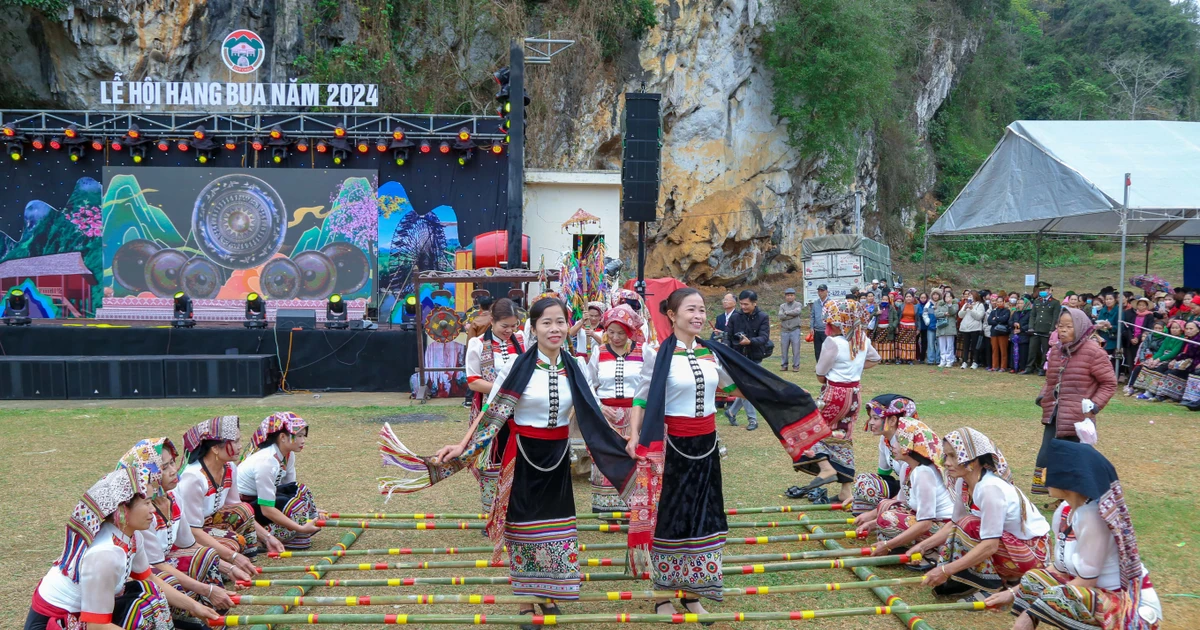 Về Quỳ Châu dự Hội Hang Bua | Báo ảnh Dân tộc và Miền núi