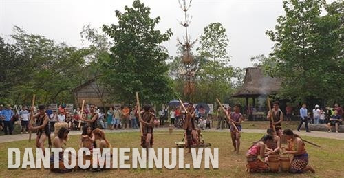 Các hoạt động tháng 2/2020 với chủ đề "Sắc xuân trên mọi miền Tổ quốc" tại Làng Văn hóa - Du lịch các dân tộc Việt Nam
